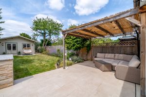 Photo 25- click for photo gallery